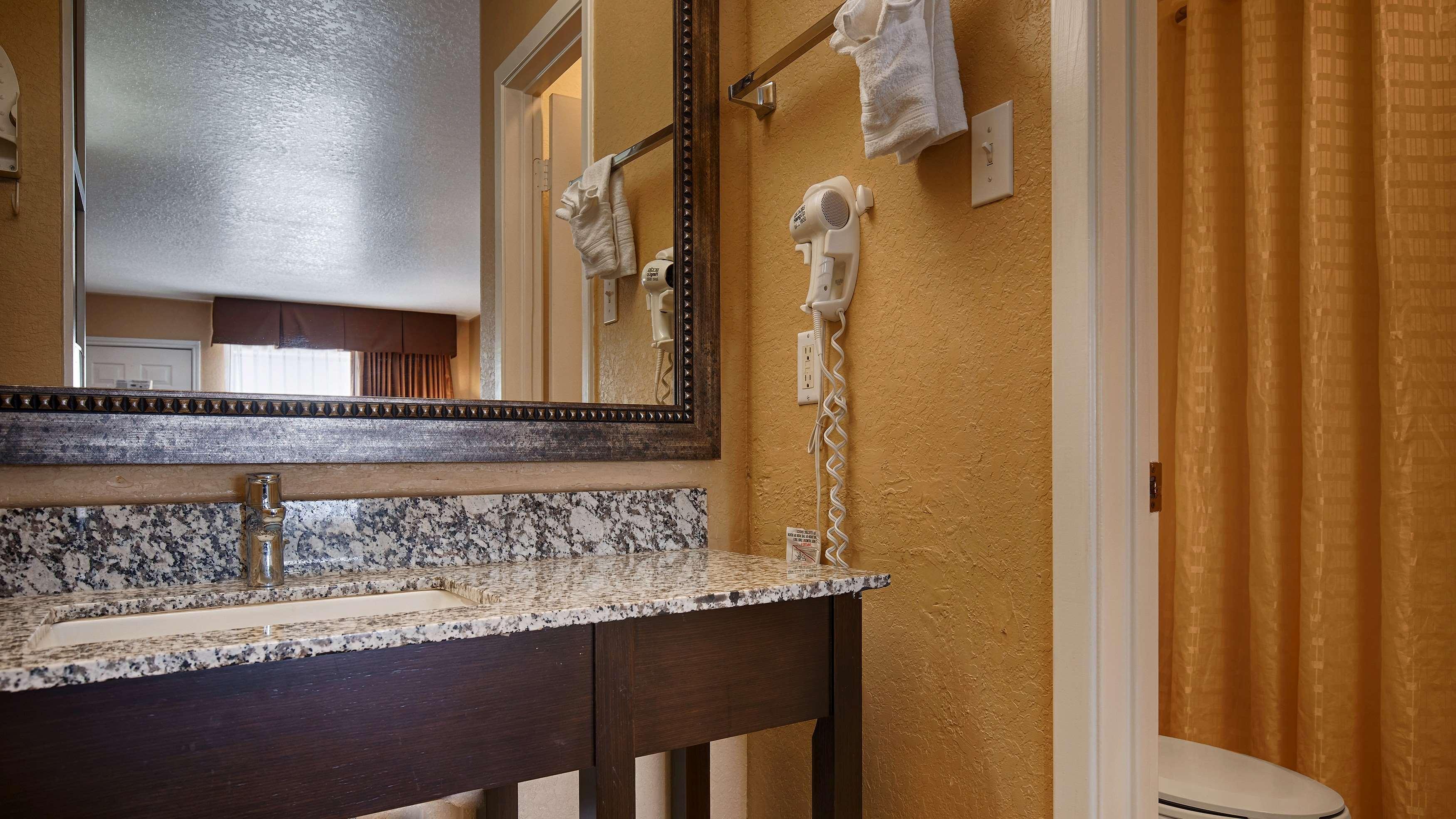 Surestay Hotel By Best Western Floresville Exterior foto