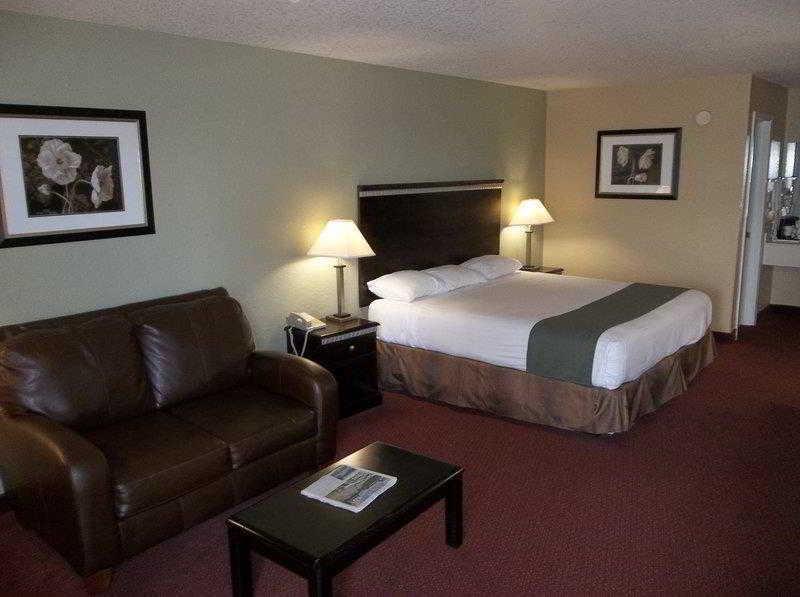 Surestay Hotel By Best Western Floresville Exterior foto